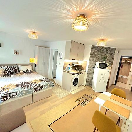 Aloha Apartment Burgas Exterior photo