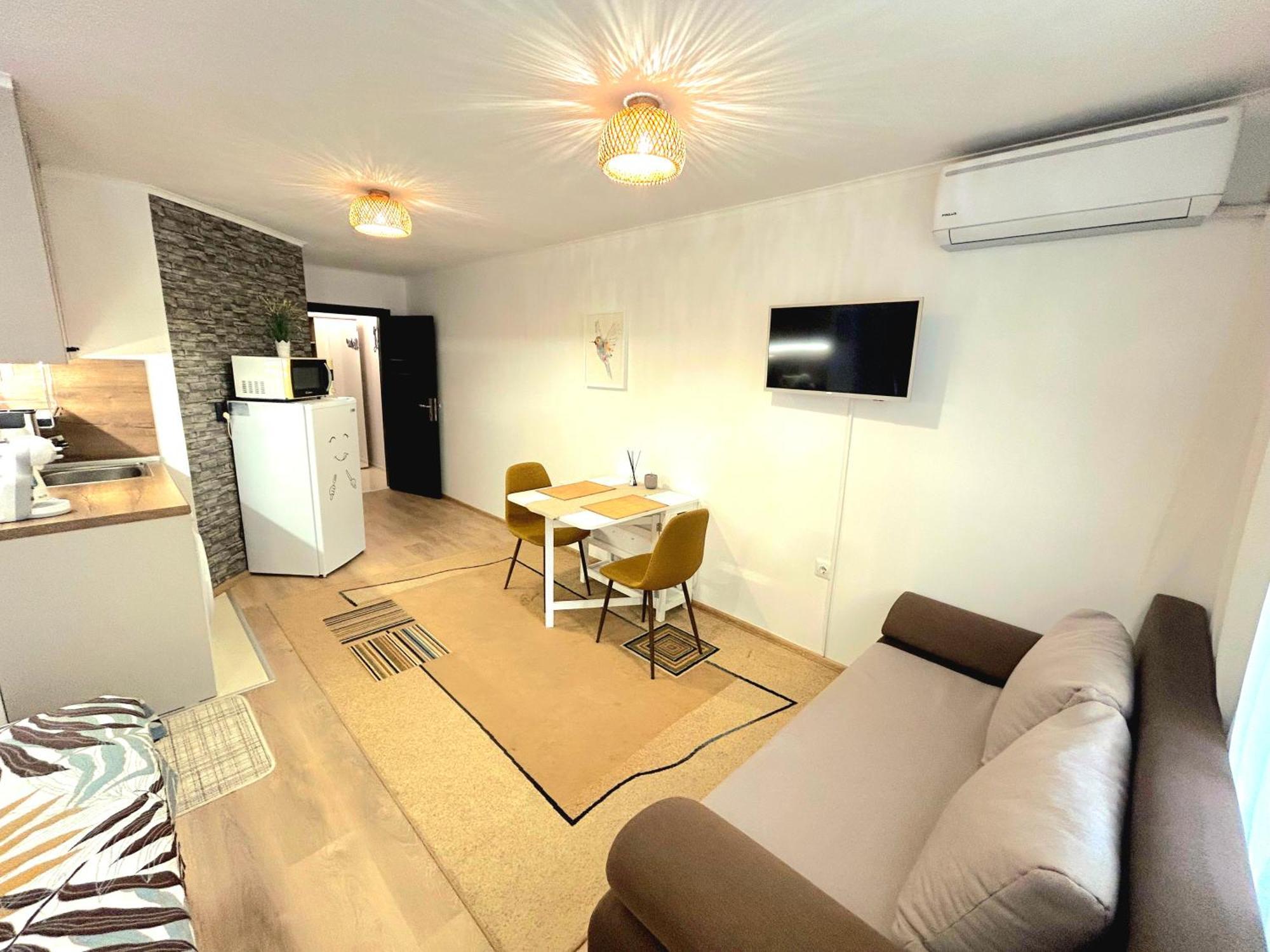 Aloha Apartment Burgas Exterior photo