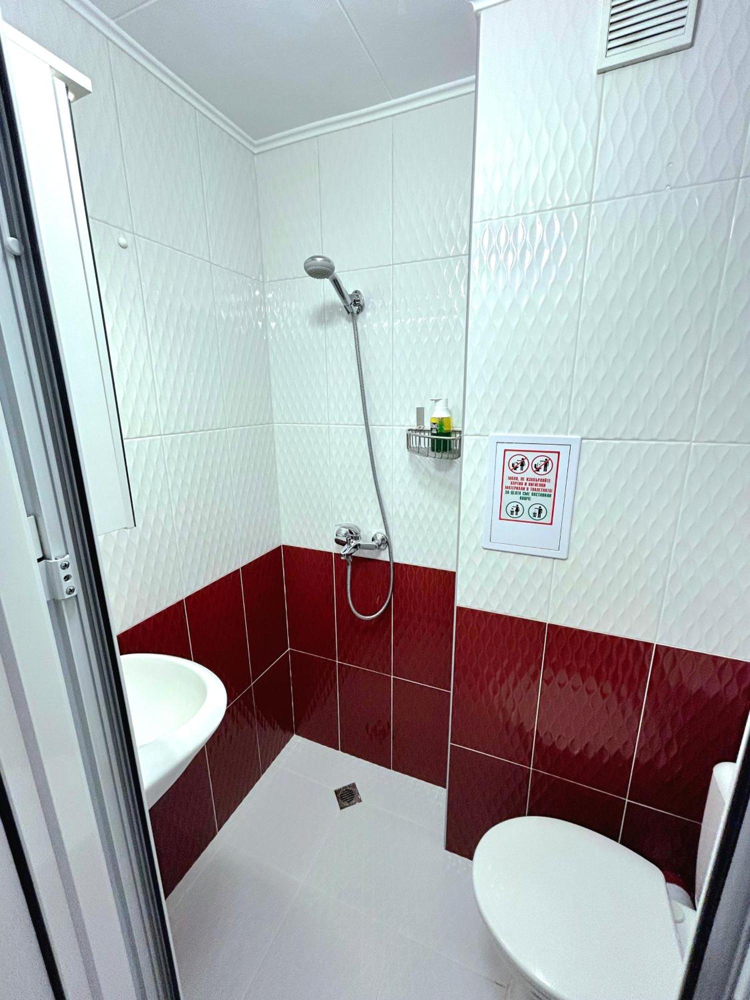 Aloha Apartment Burgas Exterior photo